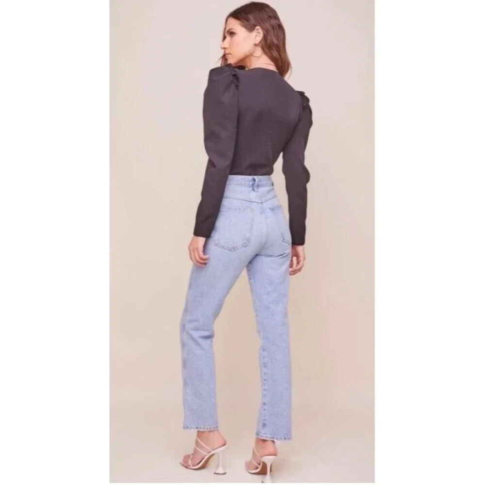 Astr the Label Bodysuit NWOT Amora Black Puff Sleeve Plunge Neck Size XS
